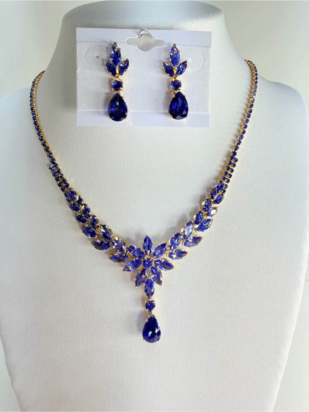 Elegant Royal Blue Crystal Necklace and Earring Set - Women Jewelry